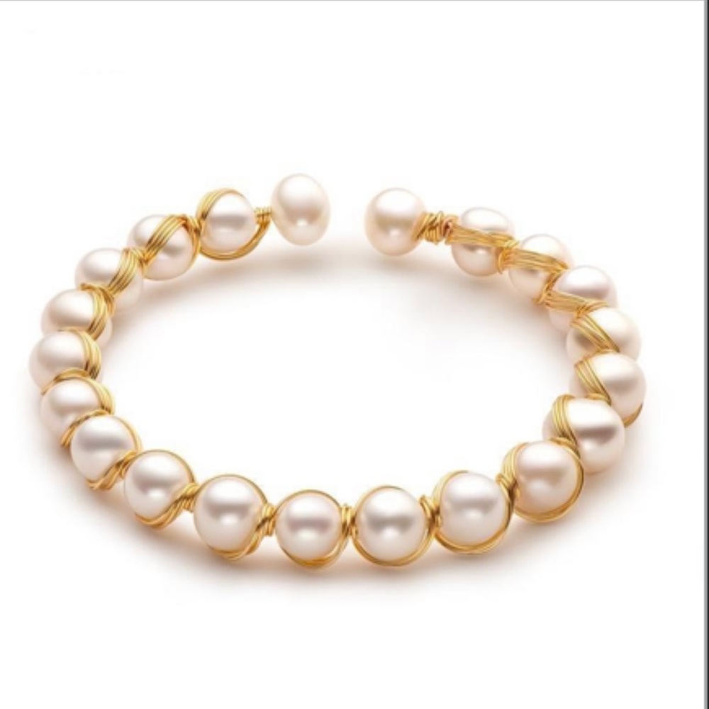 Spun Pearl Bracelet 14k Gold Plated